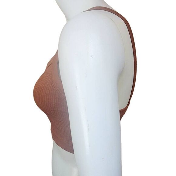 Dynamic Brown Crop Top (OS) - Picture 3 of 5